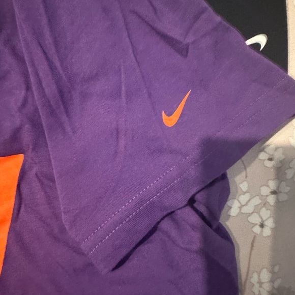 Nike Running T-Shirt - Picture 4 of 5